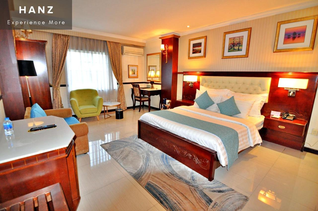 Hanz 821 Sunflower Hotel & Spa Ho Chi Minh City Exterior photo